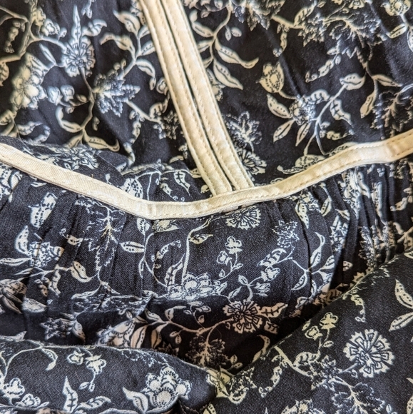 Old Navy Floral Babydoll Mini Dress M Black Puff Sleeve | Romantic Vintage| M - Picture 6 of 8